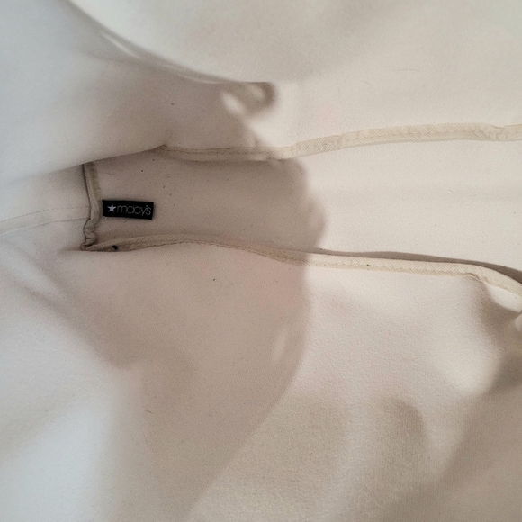 MACY’S  Beige Faux Leather Textured Tote Medium Size Scallop Trim Detail - Picture 6 of 7